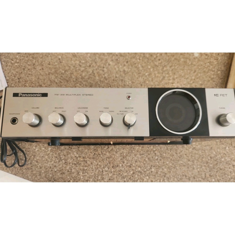Vintage 70s Panasonic RE-7412C FM AM Multiplex Stereo IC-FET‎ Receiver
